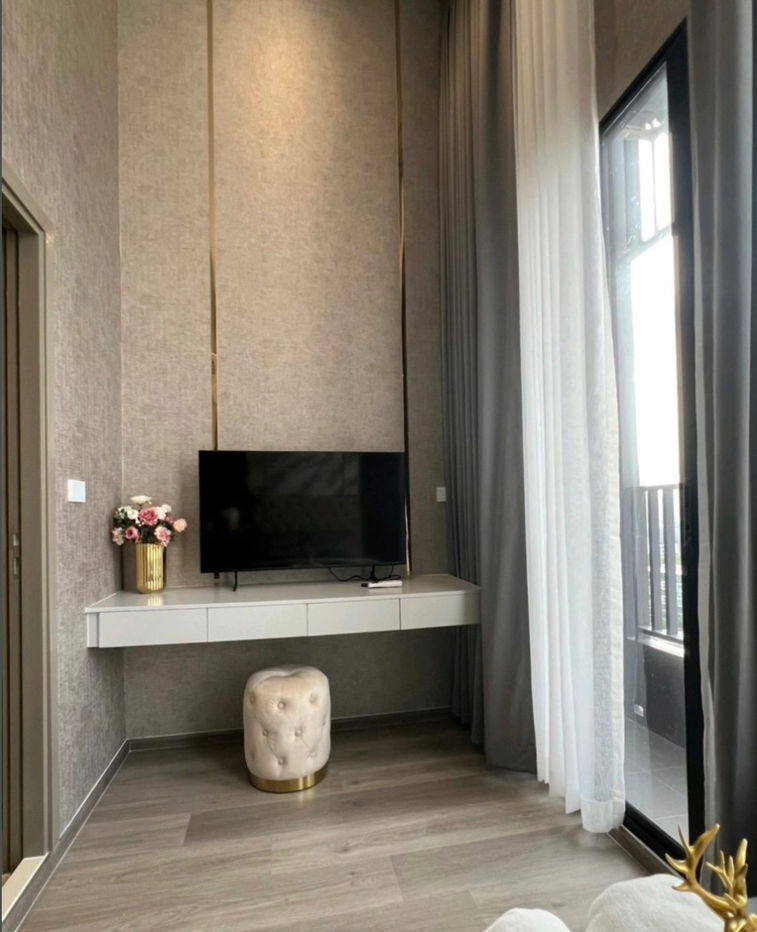 picture rent: Knightsbridge Space Sukhumvit - Rama 4, duplex room, beautiful,  ready to move in, near BTS Phra Khanong. Interested, add Line @841qqlnr - 15/27