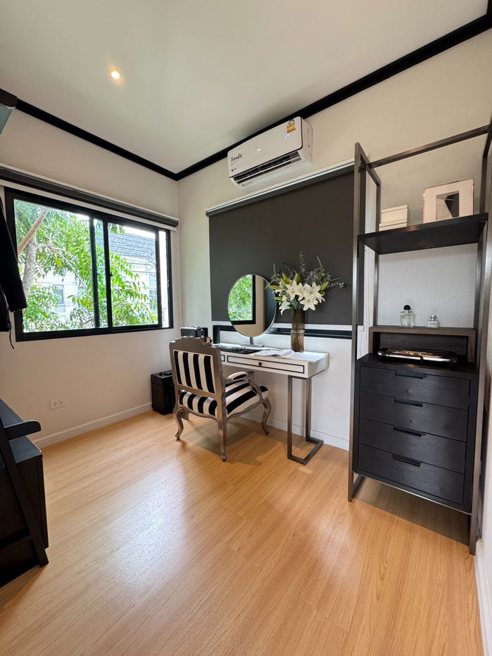 รูป 🏡 บ้านพร้อมเฟอร์นิเจอร์ 4 ห้องนอน โซนไพรเวทหน้าสวน แปลงมุม - รูปที่ 8/10