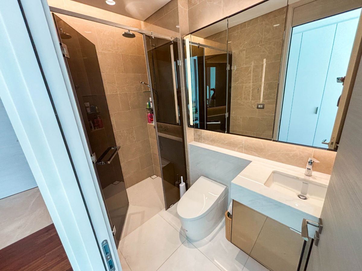รูป Foreigner Quota ขายคอนโด The Residences at Sindhorn Kempinski ราคา 41,813,253 บาท [KMs250602] - รูปที่ 19/21
