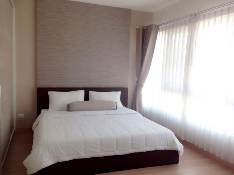 picture Sale!! House with tenant(house without tenant also available)Buy now and immediately receive25,000baht/month from existing long-term contract - 7/18