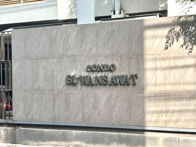 Suwansawat Condo