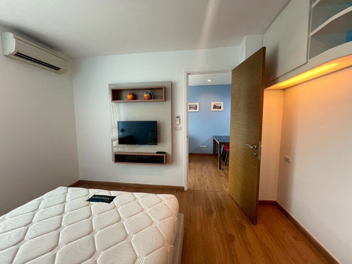 รูป FOR RENT |  1 ห้องนอน ห้องใหญ่ 45 ตร.ม.  เฟอร์ครบพร้อมเข้าอยู่  - รูปที่ 6/19