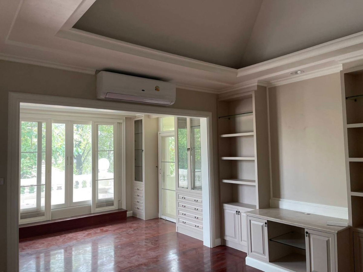 รูป หมู่บ้านลดาวัลย์ 4น 5น 250 ตรว. บ้านอยู่ใจกลางหมู่บ้านลดาวัลย์ รามอินทรา กม2 สวย และ ใหญ่ที่สุดในโครงการ ขาย 80 ล้านบาท   - รูปที่ 7/24