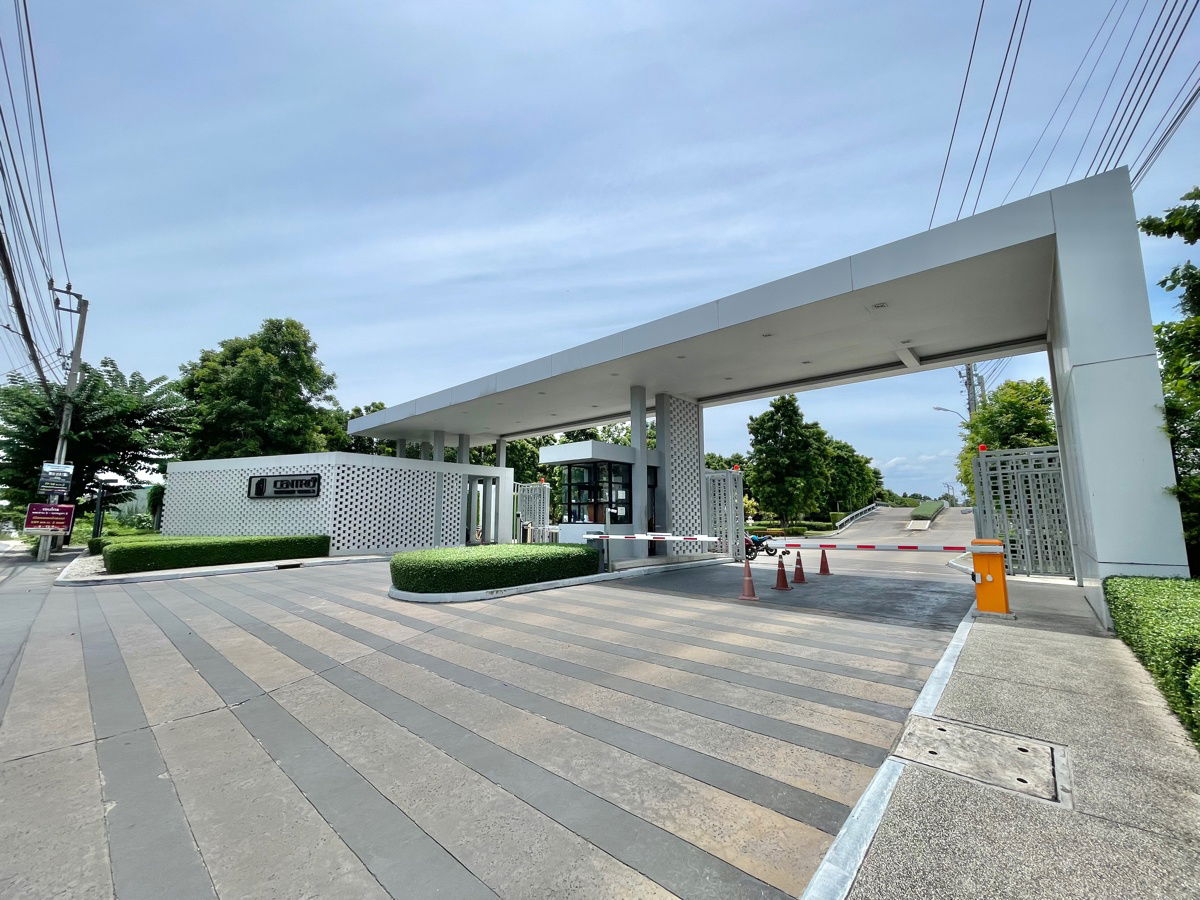 รูป ขาย Centro สุขสวัสดิ์ พระราม 3 บ้านเดี่ยวหลังใหญ่ บนแปลงริม 57 ตร.ว. ตกแต่งครบ  เดินทางเข้าเมืองง่าย ใกล้ ทางด่วนสุขสวัสดิ์ และวงแหวนอุตสาหกรรม - รูปที่ 25/26