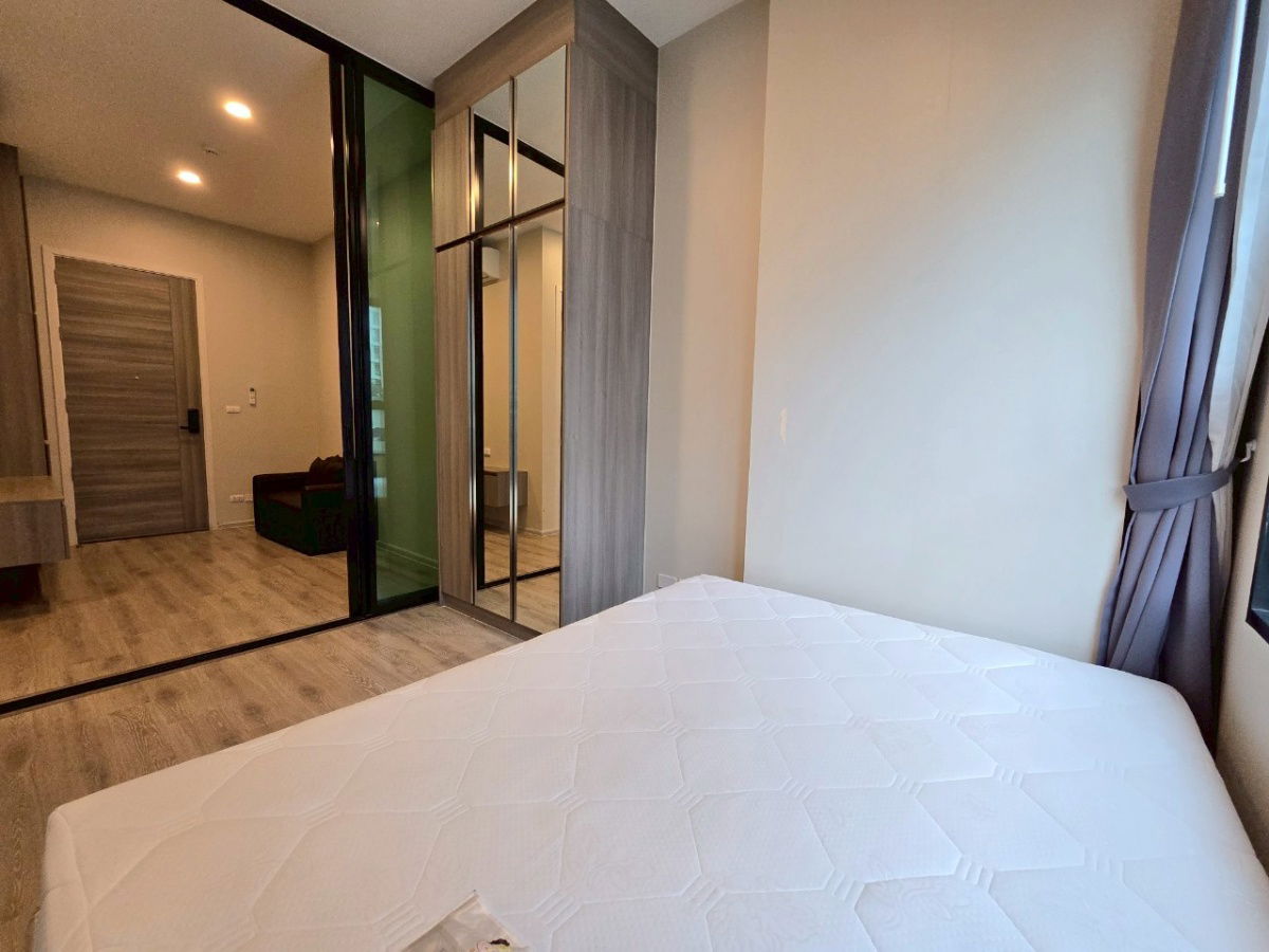 picture Condo for Rent : Knightsbridge Collage Ramkhamhaeng  Schedule a viewing 👉 Line: @propertybkk1 - 4/16