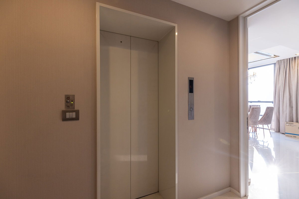 picture The Bangkok Sathorn 2 Bed 2 Bath area 123 sqm. Close to BTS Surasak *Rent 150,000 THB per month #CODE0572 - 13/13
