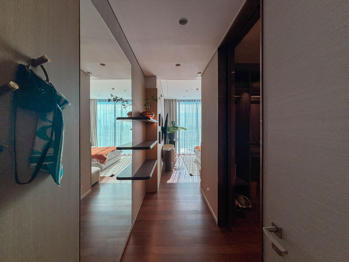 รูป Foreigner Quota ขายคอนโด The Residences at Sindhorn Kempinski ราคา 41,813,253 บาท [KMs250602] - รูปที่ 18/21