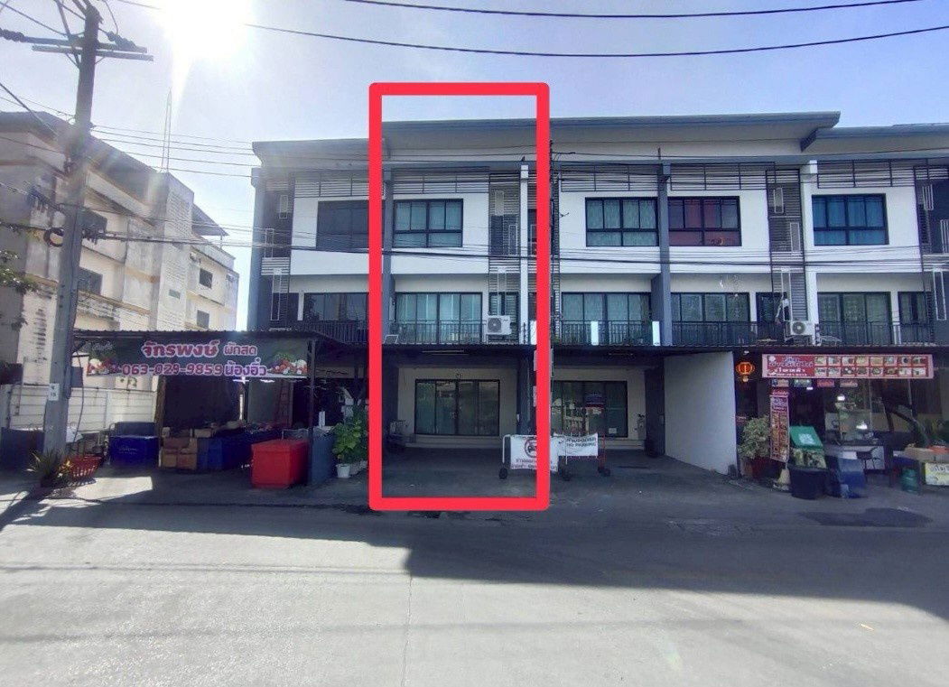 รูป  โฮมออฟฟิศเสนาทาวน์ นวมินทร์ 3 ชั้น ขนาด 23.6 ตร.ว. - รูปที่ 1/15