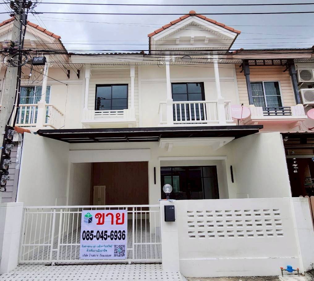 รูป ขายทาวน์โฮม ท่าอิฐรัตนาธิเบศร์รีโนเวทใหม่สวยมากๆ 3 ห้องนอน 2 ห้องน้ำพร้อมเข้าอยู่เพียง 2.59mb - รูปที่ 1/20