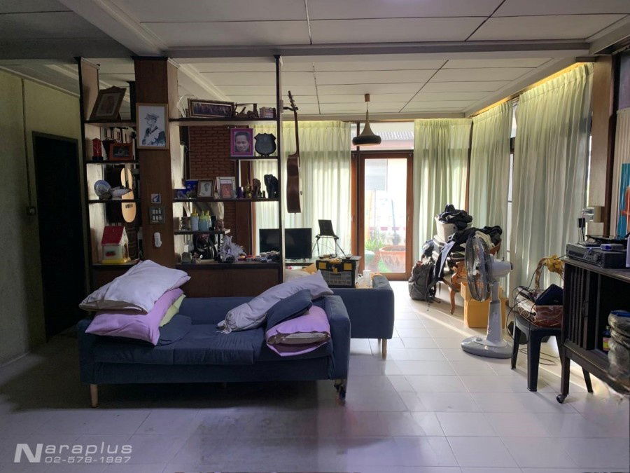 รูป 68070898 : ขายบ้านเดี่ยว 2 ชั้น บนที่ดินขนาด 150 ตารางวา เข้า ซ.ลาดพร้าว 31 ประมาณ 400 เมตร กรุงเทพ  - รูปที่ 9/12