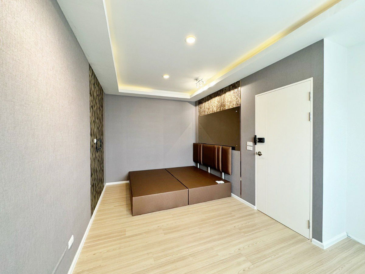 รูป ซื้อ ขาย  ทาวน์โฮม บ้านกลางเมือง สวนหลวง — ใกล้ถนนพัฒนาการ ศรีนครินทร์ ทางด่วน และรถไฟฟ้า เดินทางสะดวก เหมาะกับชีวิตเมือง  Line ID : @951qfbfi - รูปที่ 5/11