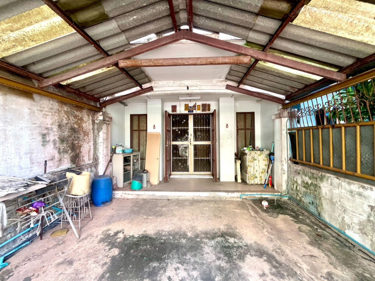 รูป โอกาสมีบ้านในฝันอยู่ทางนี้!!! ขาย ทาวน์โฮม 3 ชั้น 4 ห้องนอน ในซอยจรัญฯ75 รีโนเวทไม่เยอะ โครงสร้างแข็งแรงมาก! ทำเลดี ติดทั้งถนนจรัญฯ และถนนสิรินธร - รูปที่ 22/23