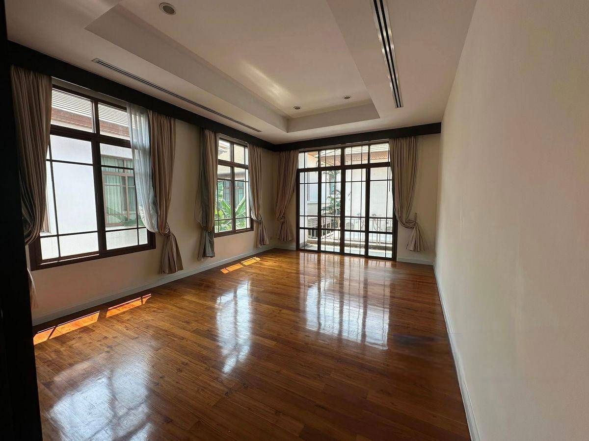รูป ขายบ้านเดี่ยวสุขุมวิท บ้านแสนสิริ สุขุมวิท67 ใกล้ BTS เอกมัย 4ห้องนอน 5ห้องน้ำ มีห้องแม่บ้าน Baan Sansiri Sukhumvit67  0879074045 - รูปที่ 9/18