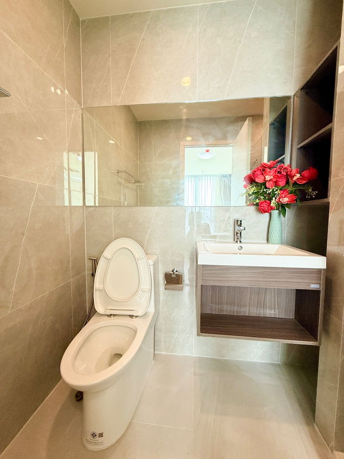 picture For Rent " 𝐍𝐮𝐞 𝐃𝐢𝐬𝐭𝐫𝐢𝐜𝐭 𝐑𝟗 " Brand new condo at Rama 9  Size 30 Sq.m. Floor 30 - 14/15
