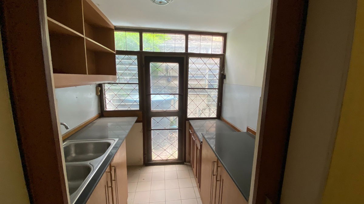 picture For Sale: House in Sailom Village, Chaeng Watthana Road, Pak Kret Subdistrict, Pak Kret District, Nonthaburi Province - 4/11