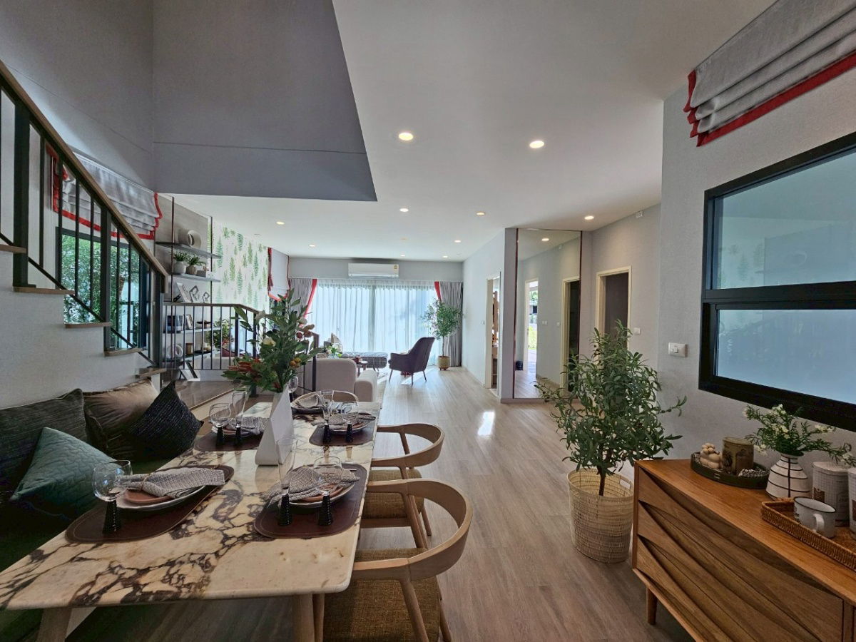 รูป ขายบ้านตัวอย่าง Fully furnished อณาสิริพายัพ แปลงหัวมุมหน้าสวน - รูปที่ 6/10