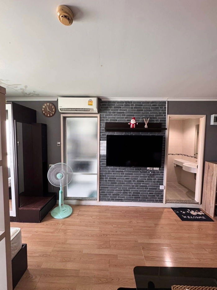รูป ให้เช่า 𝗟𝘂𝗺𝗽𝗶𝗻𝗶 𝗩𝗶𝗹𝗹𝗲 𝗥𝗮𝗺𝗸𝗵𝗮𝗺𝗵𝗮𝗲𝗻𝗴 𝟮𝟲 🏡 𝟵,𝟱𝟬𝟬 เฟอร์ครบ มีเครื่องซักผ้า‼️#ตอบแชทไว 🔥🔥รหัส C216 - รูปที่ 7/10