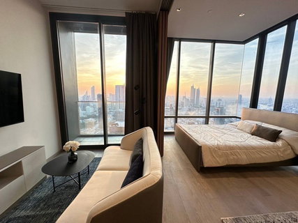 รูปภาพ Ashton Silom【𝐑𝐄𝐍𝐓】🔥Modern luxury, sharp lines, modern style🔥  Contact Line ID: @hacondo