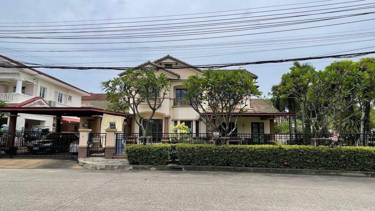 รูป 🏡 ขายบ้านเดี่ยว มัณฑนา วัชรพล–รามอินทรา 1 ที่ดินใหญ่ 134 ตร.วา | ต้นโครงการ | ติดสวน - รูปที่ 3/26