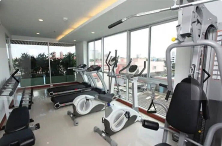 picture Condo for Rent near BTS Sapantaksin & Wongvianyai  11,000 Baht/Month - 18/20