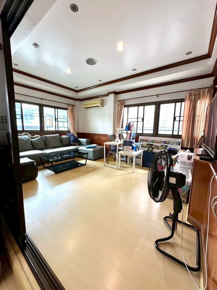 picture For Rent: 2-Storey Detached House in Central Ratchada – Rama 9 Area - 2/15