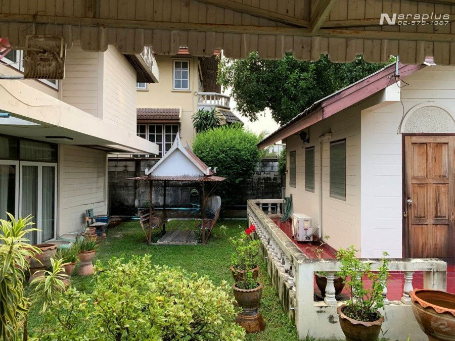 รูป 68070898 : ขายบ้านเดี่ยว 2 ชั้น บนที่ดินขนาด 150 ตารางวา เข้า ซ.ลาดพร้าว 31 ประมาณ 400 เมตร กรุงเทพ  - รูปที่ 3/12