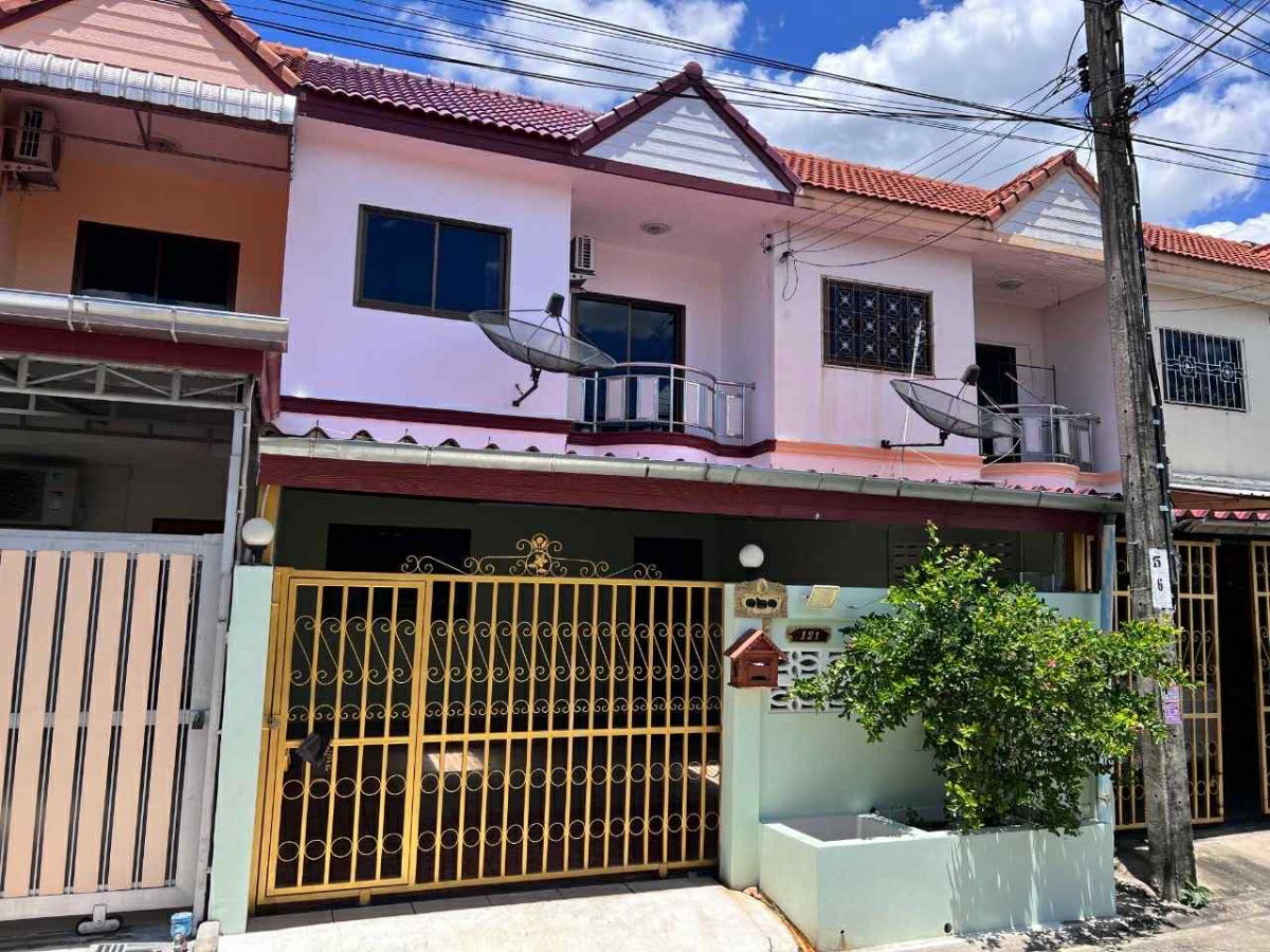 รูป ขายทาวน์เฮ้า 2ชั้น ขนาด 2 ห้องนอน 2 ห้องน้ำ ที่ดิน 24 ตรว.   หมู่บ้าน บ้านนำโชค ซอยเพชรเกษม58 ถนนพุทธมณฑลสาย1  - รูปที่ 21/26