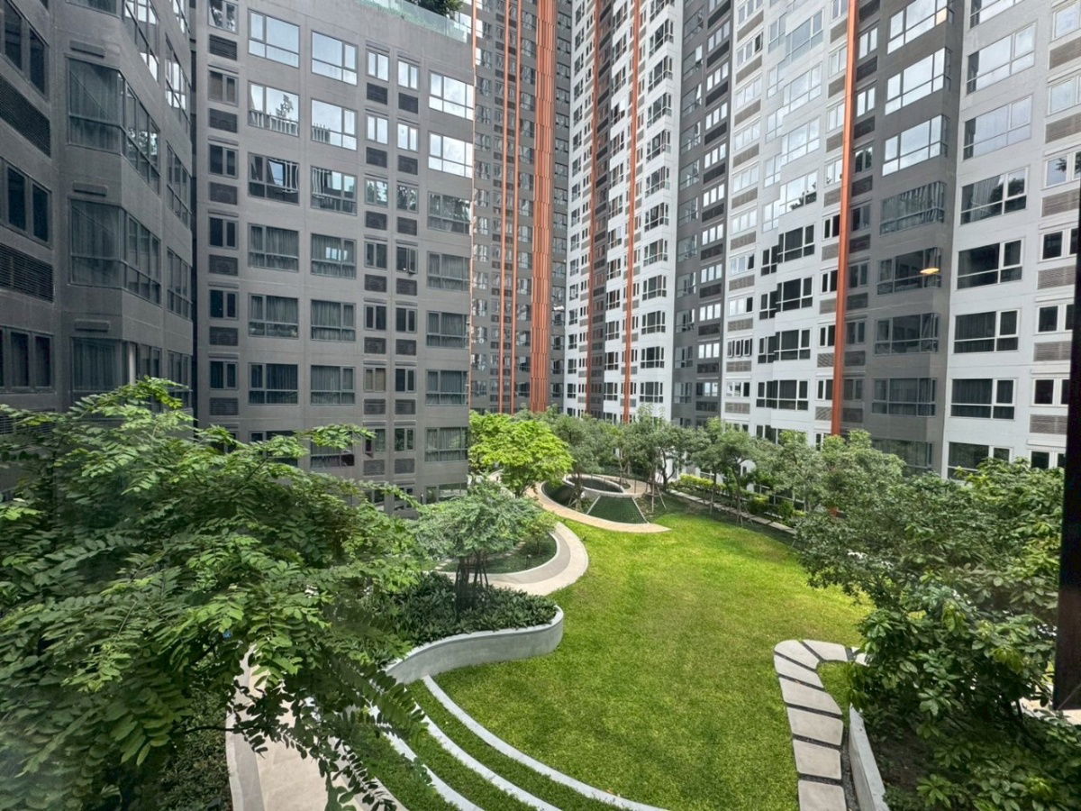 picture Condo for Rent : XT Huaikhwang  Schedule a viewing 👉 Line: @propertybkk1 - 11/11