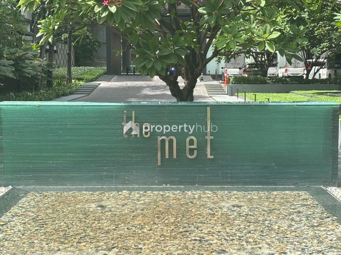 The Met Sathorn