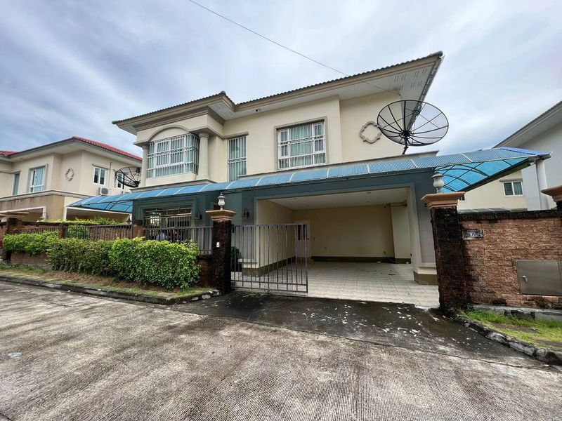 picture Two-storey detached house for sale, Casa Legend Village project, Sriracha, Chonburi - 16/17