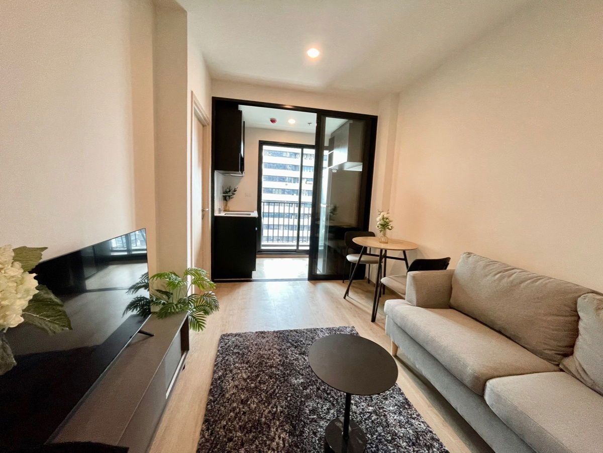 picture For Rent "  𝐍𝐮𝐞 𝐃𝐢𝐬𝐭𝐫𝐢𝐜𝐭 𝐑𝟗 " Size 30 Sqm. Floor 23 Near : MRT- Rama 9  - 1/20