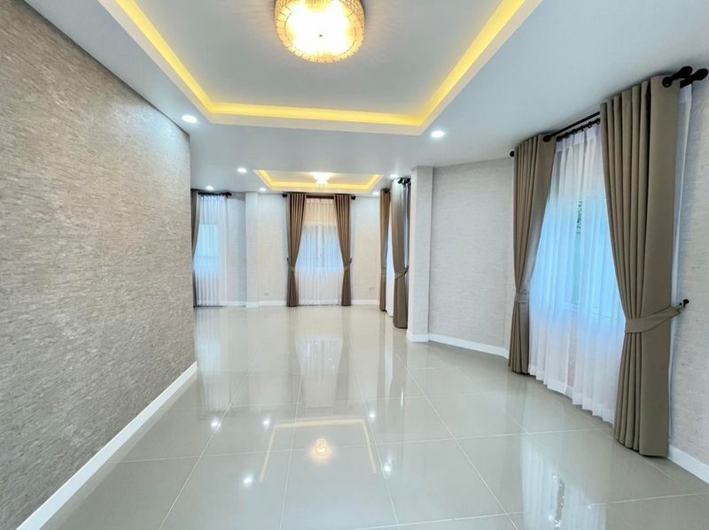 picture Second-hand detached house for sale, Premwara Surasak Project, Sriracha, Chonburi - 8/20
