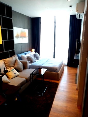 คอนโดให้เช่า : Park 24 ห้องสวย ราคาดี สอบถามเพิ่มเติมได้ที่ Line @condorental