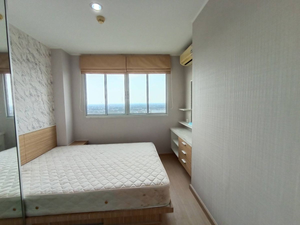 รูป code : B15 ให้เช่าคอนโด ลุมพินี คอนโดทาวน์ นวมินทร์-รามอินทรา (Lumpini Condo Town Nawamin-Ramintra) | ห้องสูง ชั้น 24 วิวโล่ง พร้อมเข้าอยู่ - รูปที่ 3/17
