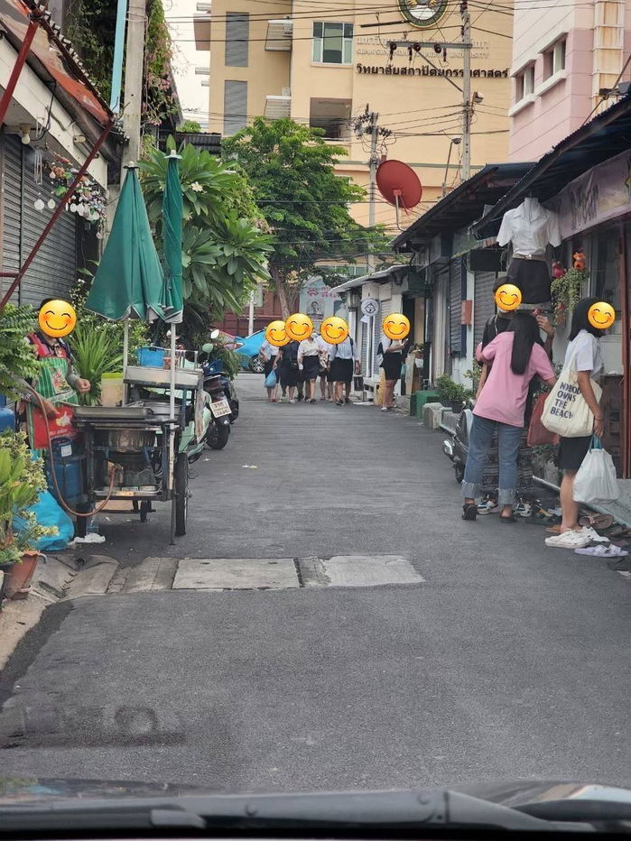 picture **Shop for Rent** opposite Suan Sunandha Rajabhat University-Suan Dusit, Vachira Phuket Hospital, St. Gabriel's College, St. Francis Xavier Convent - 9/14