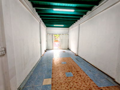 เช่าอาคารพาณิชย์ กรุงเทพมหานคร : เช่าตึกแถว  คลองสาน ถนนสมเด็จเจ้าพระยา