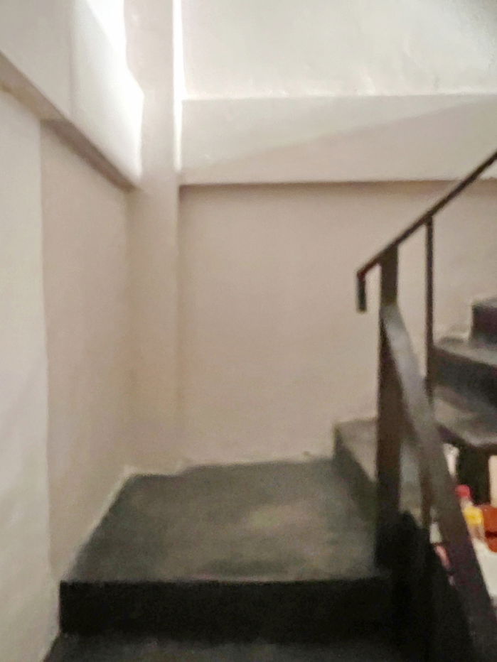 picture LatPhrao 126-132 Soi 7-11 50m. on main road MRT LatPhrao 101 300m. For rent commercial building 4-st - 14/33