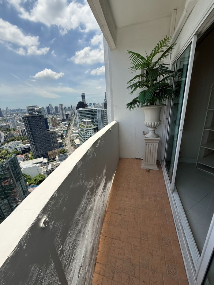 picture For rent Fifty-Fifth Tower  BTS Thonglor Line ID 0619636888 - 9/15