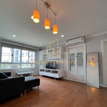 2 Bed Spacious 72 sqm.  5 mins to BTS Promphong Lumpini Suite Sukhumvit 41