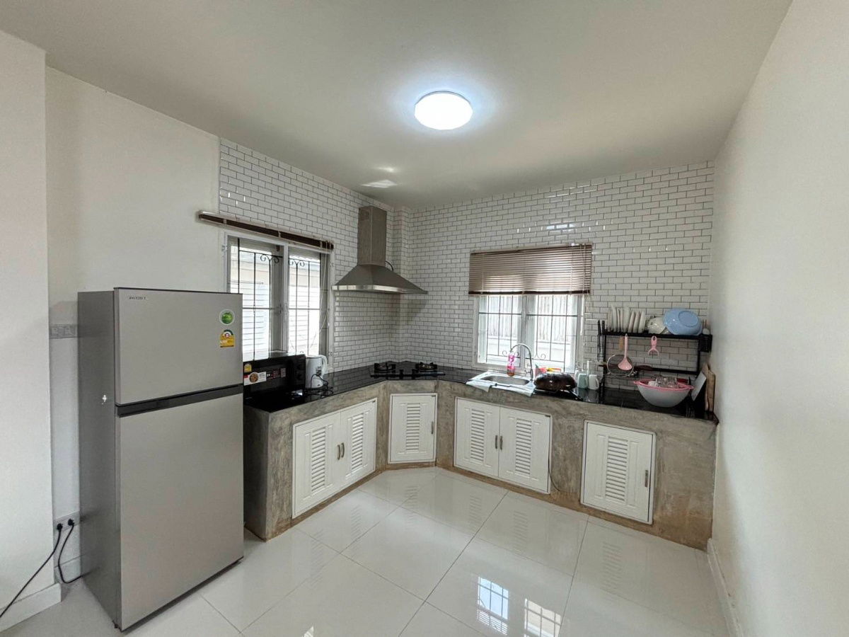 รูป 🏡✨ขายบ้าน 3 ห้องนอน หมู่บ้านเอ็มเพอเร่อ 2 – แยกรวมโชค เพียง 5.3 ล้านบาท  - รูปที่ 14/17