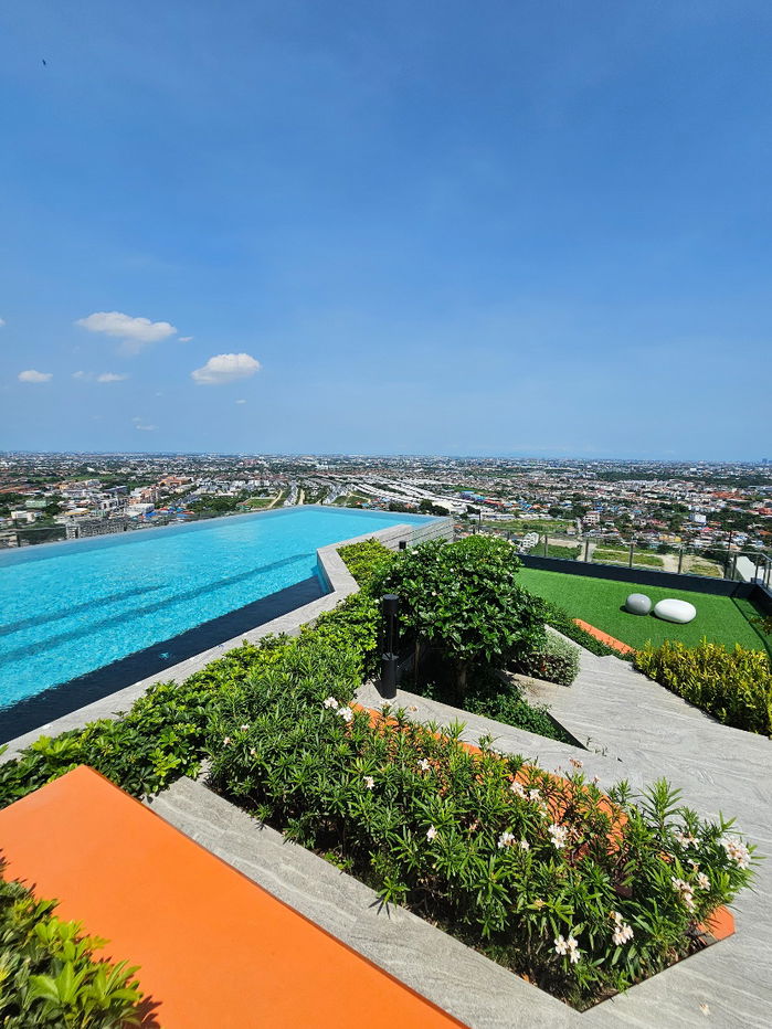 picture Duplex 33sqm. Condo Origin Plug and Play Ramkhamhaeng Triple Station, specious 360° panoramic view! - 9/13