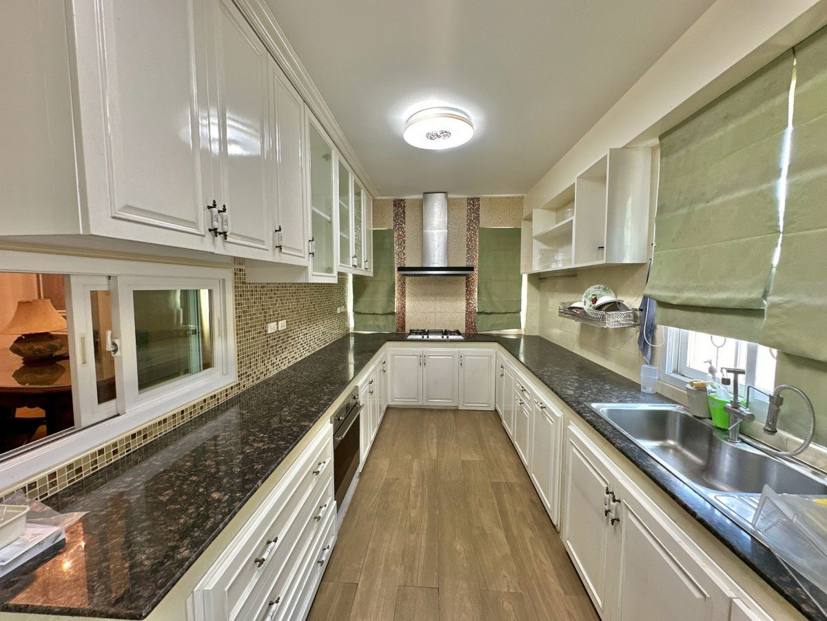 รูป Luxury Home ใกล้ชายหาดบางแสน ทำเลพรีเมียม ตกแต่งพร้อมเข้าอยู่  - รูปที่ 7/22