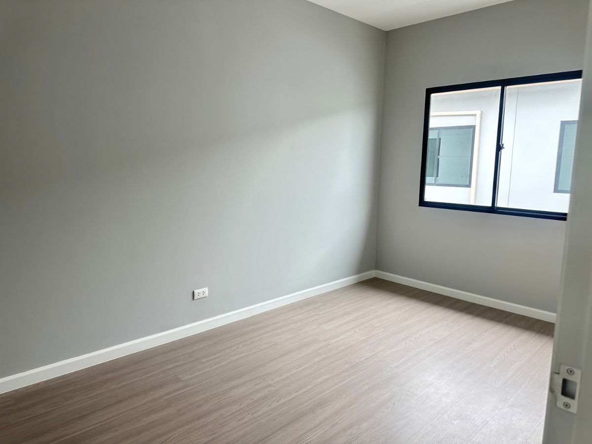 picture House for sale at Siri place Wongwaen Lamlukka-Ready to move in by Sansiri. - 17/24