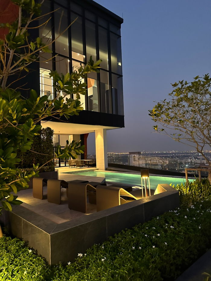 picture Duplex 2-storey, full furnished Condo 33 sqm. Origin Plug & Play Ramkhamhaeng Triple Station (Soi 103) Next to 3 Lines BTS/MRT. - 12/14
