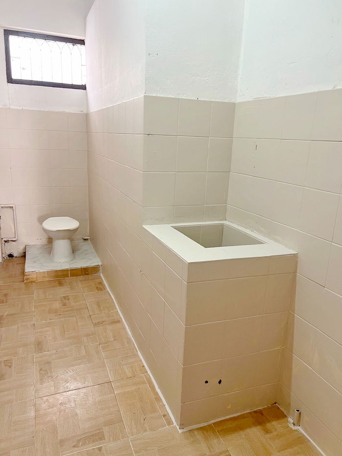 picture LatPhrao 126-132 Soi 7-11 50m. on main road MRT LatPhrao 101 300m. For rent commercial building 4-st - 25/33