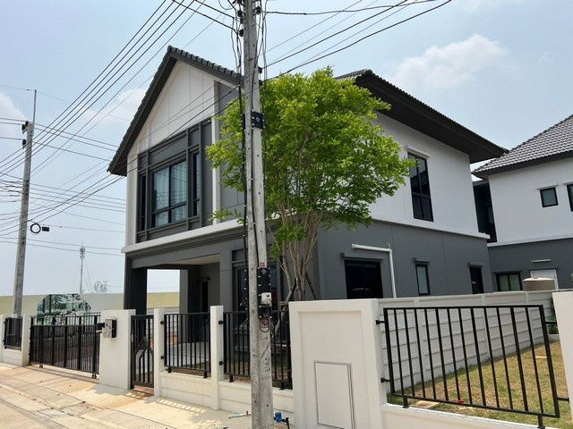 รูป AP1463 ขายบ้านเดี่ยวโครงการ หมู่บ้านบริทาเนีย ราชพฤกษ์-กาญจนาภิเษก ปทุมธานี - รูปที่ 2/8