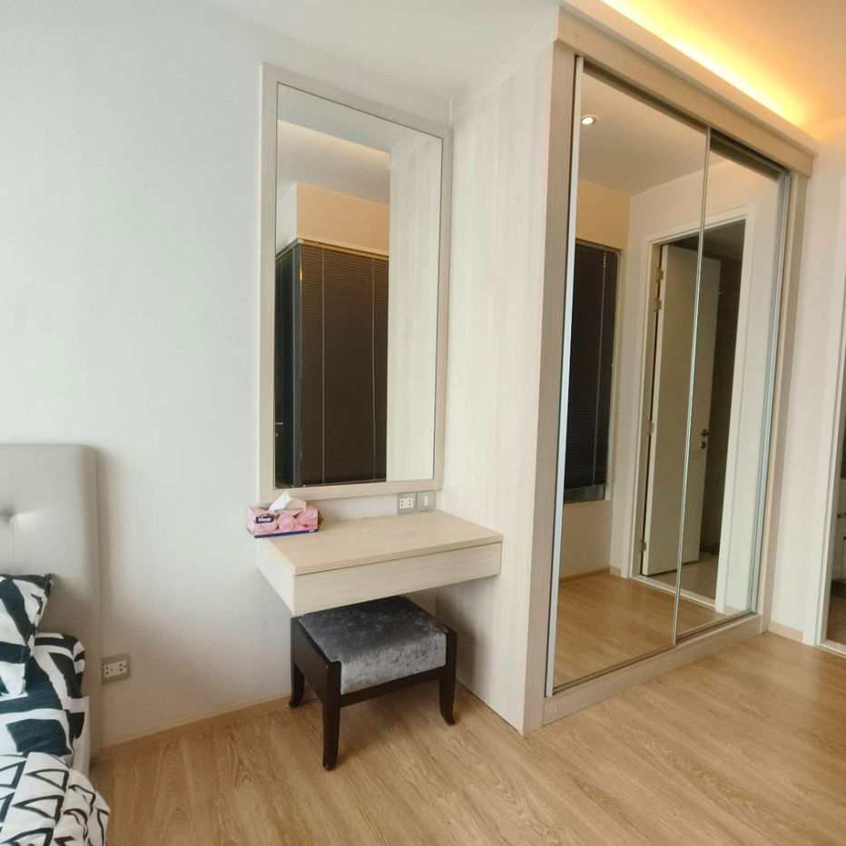รูป ขาย เอช คอนโด สุขุมวิท 43 (H Sukhumvit 43) ชั้น 14 ขนาด 40.41 ตรม เฟอร์นิเจอร์ เครื่องใช้ไฟฟ้าครบ ห้องสวยพร้อมอยู่  ใกล้ BTS พร้อมพงษ์ - รูปที่ 8/13