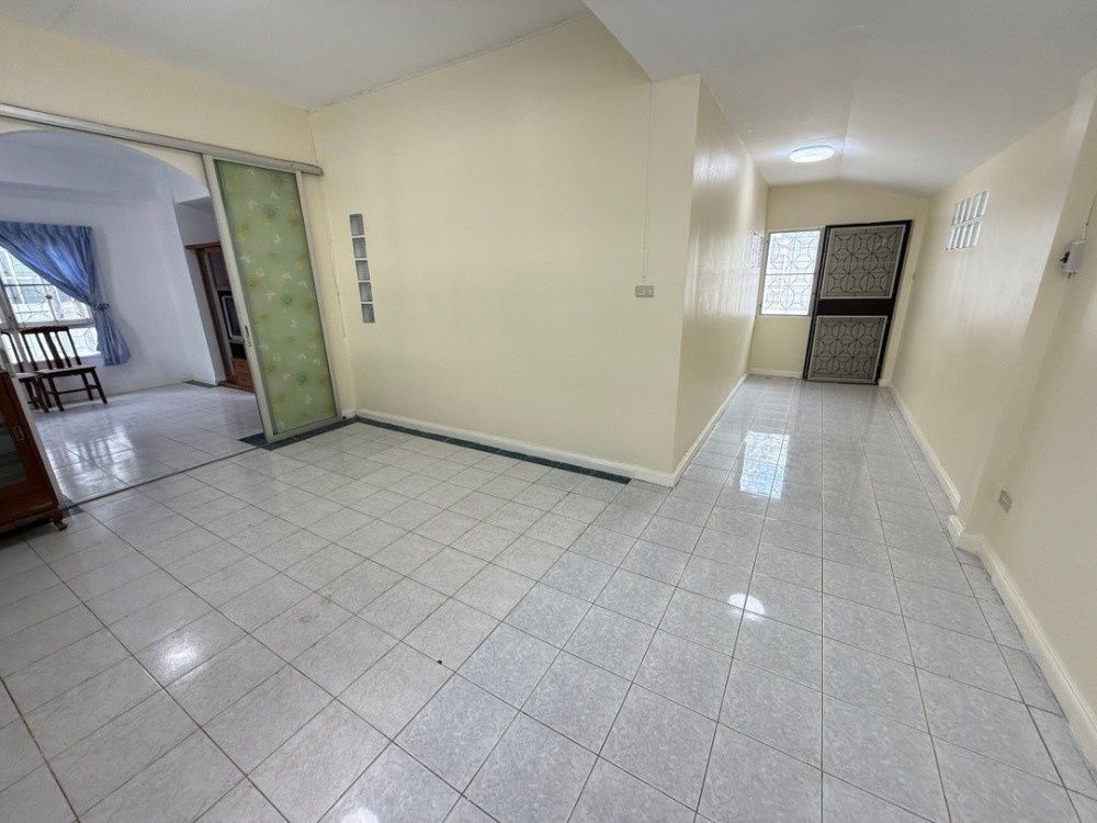 picture Detached house for rent, Arena Park Village, Chuan Chuen City, Kubon 27, 4 bedrooms, 2 bathrooms, 2 floors,  rental price 22900 /month  - 3/17
