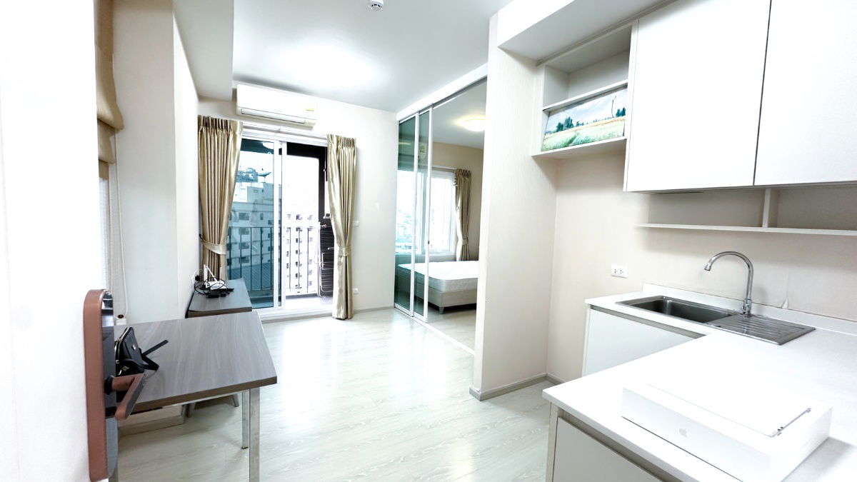picture Ready-to-Move-In Condo in the Heart of Ratchada – Huai Khwang Perfect for living  - 4/21
