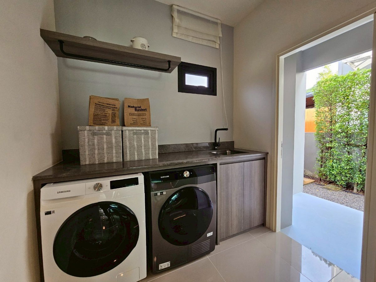 รูป ขายบ้านตัวอย่าง Fully furnished อณาสิริพายัพ แปลงหัวมุมหน้าสวน - รูปที่ 7/10